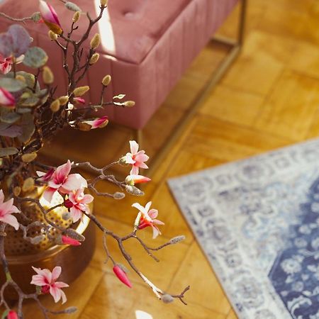 Exklusive Ferienwohnung Arthur In Zentraler Bestlage Von Zeitz! Vollausgestattet, Fahrstuhl, Magenta-Tv, Highspeed Wlan Εξωτερικό φωτογραφία